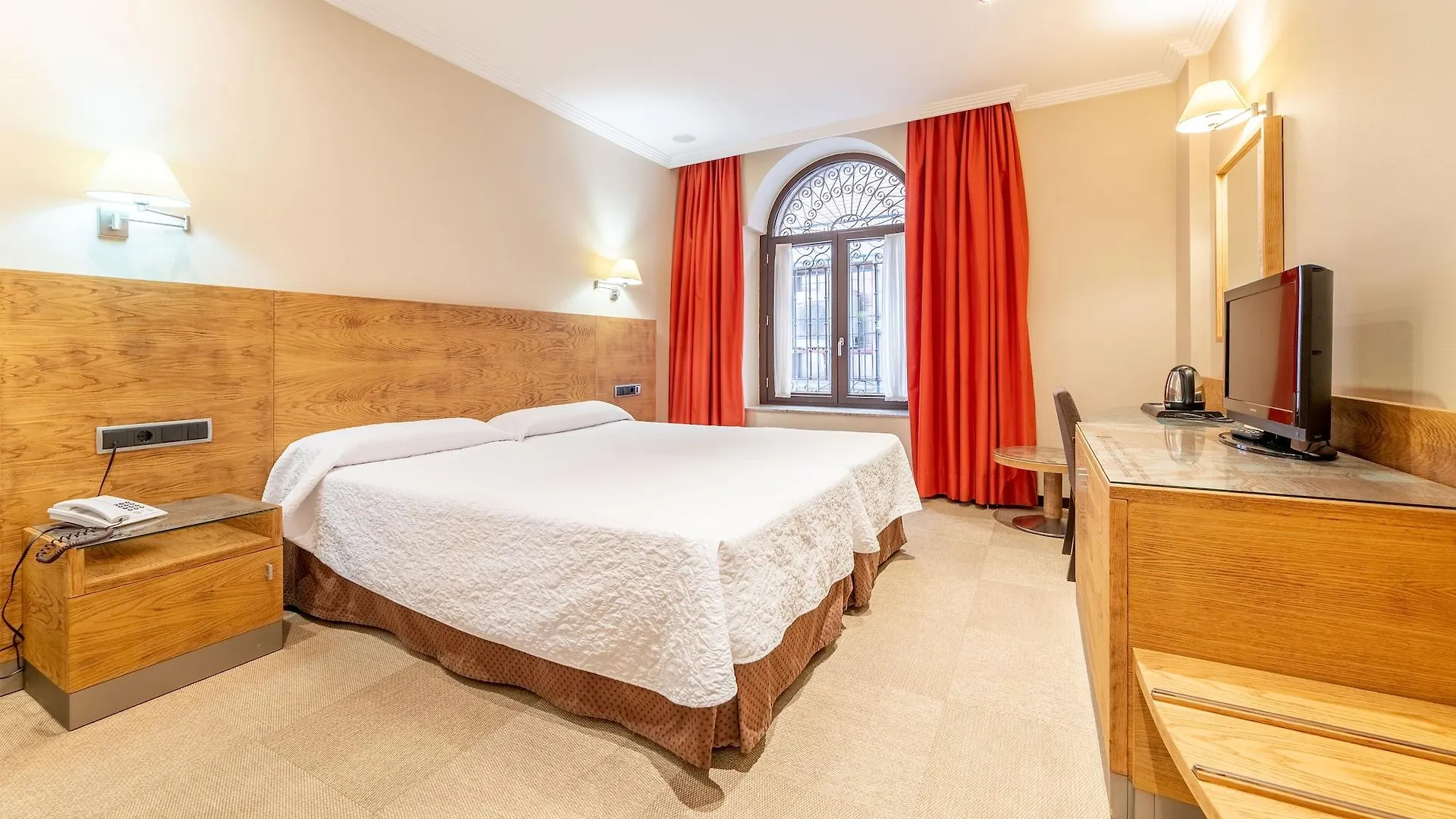 Hotel San Juan De Los Reyes Toledo