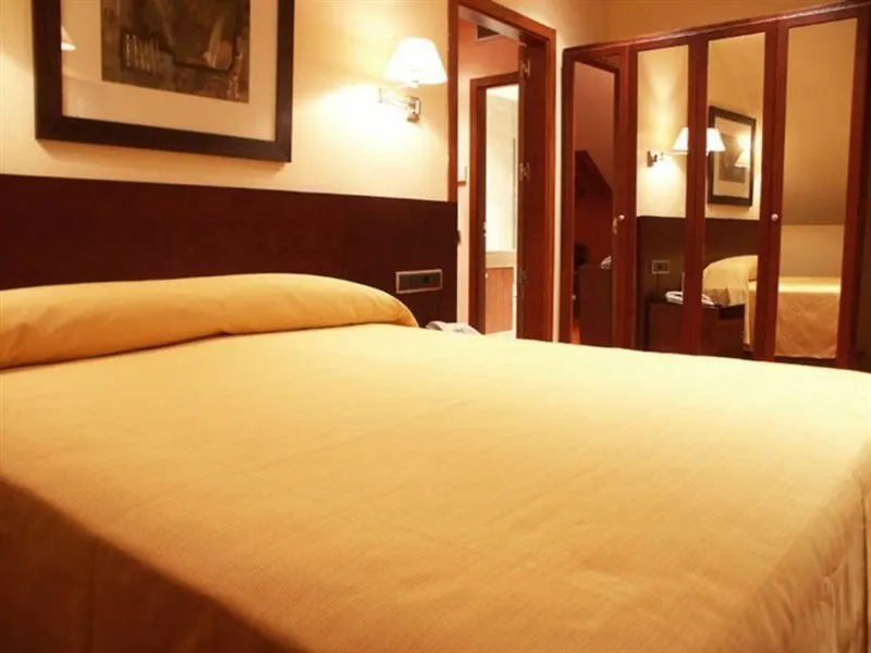 Hotel San Juan De Los Reyes Toledo
